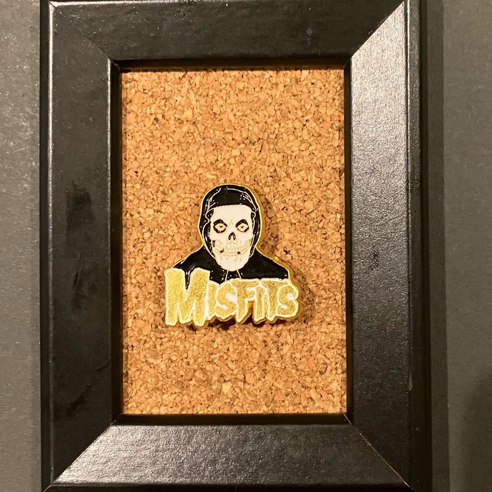 Misfits Skull Enamel Pin